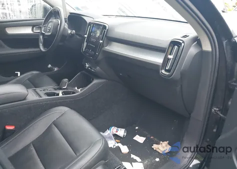 2019 Volvo Xc40 T5 Momentum from USA, damaged, VIN YV4162UK3K2087326